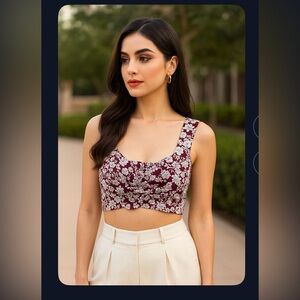 Zara Chestnut Floral Crop Top with Front Buckle – Elegant & Feminine”NWT